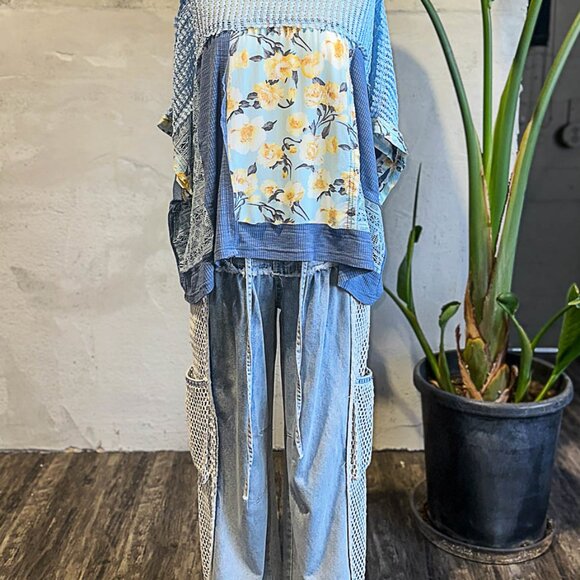 POLT round neck, sleeveless, oversized fit top in rib with raw edge - Picture 2 of 2